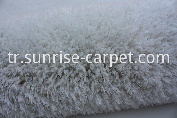 Elastic & Polyester mix Shaggy Carpet